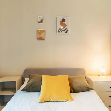 Summer Lofts Premium With Playroom & Lounge By Ms Pro