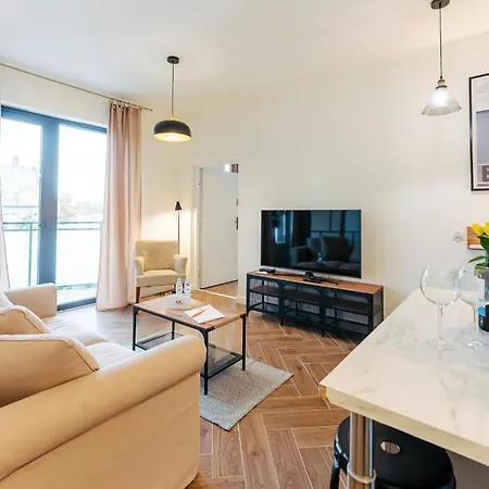Summer Lofts Premium With Playroom & Lounge By Ms Pro *