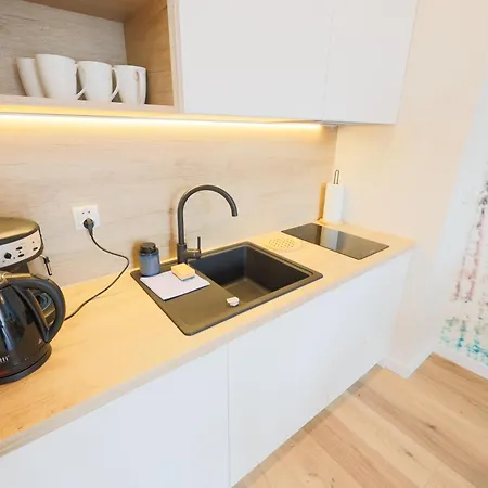 Summer Lofts Premium With Playroom & Lounge By Ms Pro *